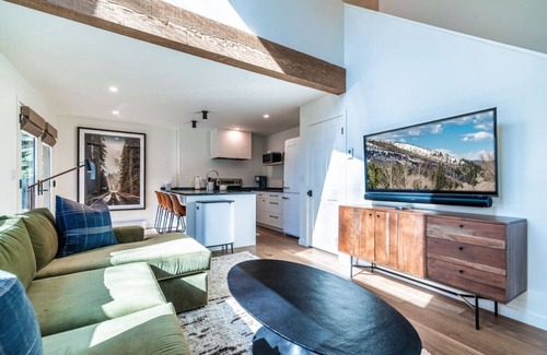 Eagle-Vail House | Sweet 1Bed/Loft/1Bath EagleVail