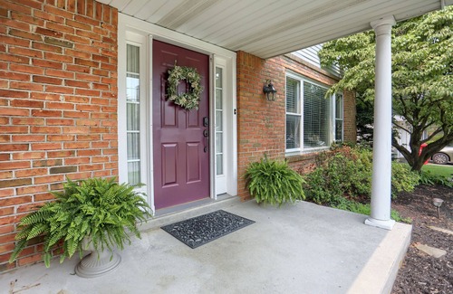 Palmyra House | Sweet Backyard Oasis! Just minutes from Hershey Park and attractions!