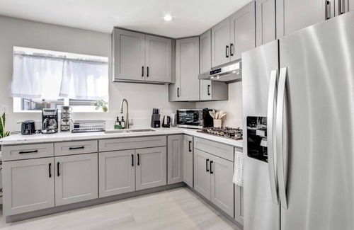Walnut House | Sweet & Cozy Delight