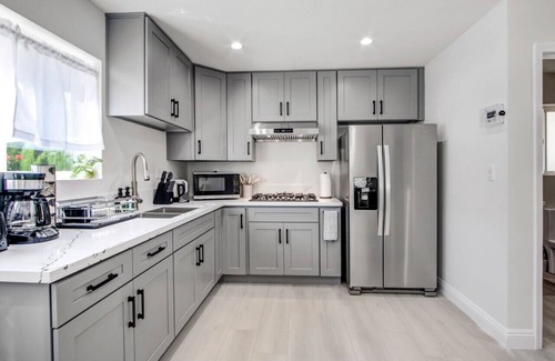 Walnut House | Sweet & Cozy Delight
