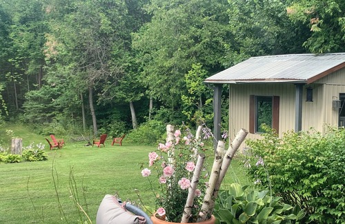 Campbellford House | Sweet Garden Retreat