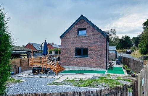 Froidchapelle House | Sweet Home