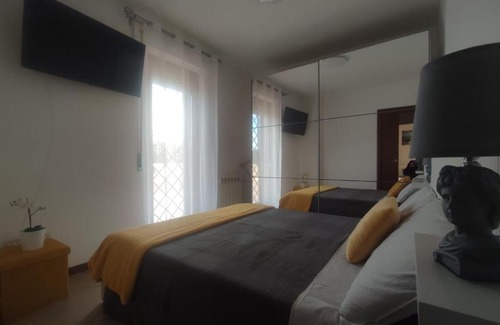 Pomezia Apartment | SWEET HOME