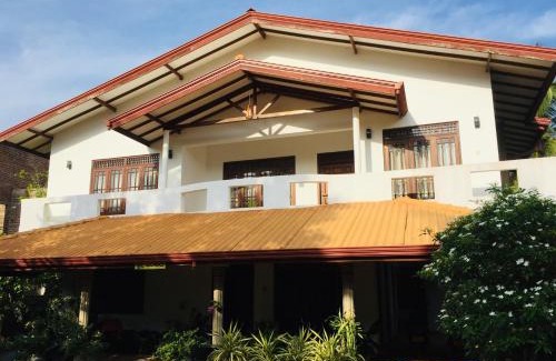 Anuradhapura House | Sweet Home Tourist Rest, Cooking Classes & Tours