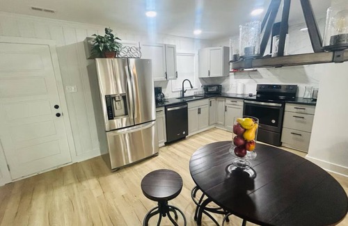 Goldsboro House | Sweet limon