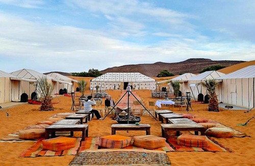 Merzouga Cabin | Sweet Merzouga, luxury tents in the desert.