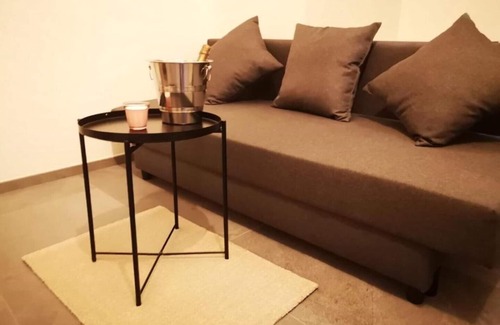 Cit Turin Apartment | Sweet PIAZZA STATUTO JACUZZI with SELF CHEK-IN.