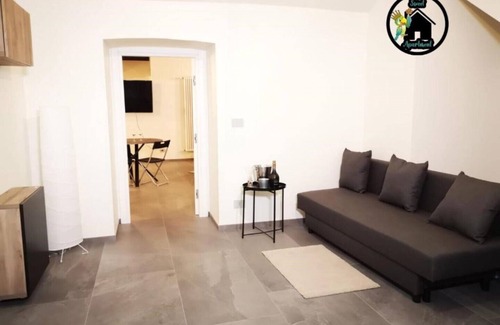 Cit Turin Apartment | Sweet PIAZZA STATUTO JACUZZI with SELF CHEK-IN.