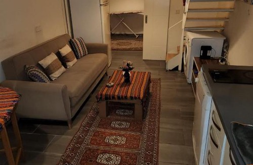 Gumussuyu Mahallesi House | Sweet Room