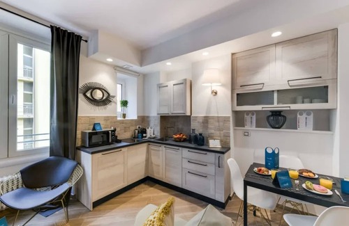 Porta Volta Apartment | Sweett | Moscova - One Bedroom Apartment, Sleeps 3