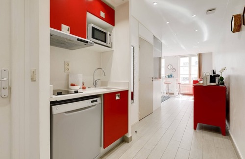 Strasbourg -Saint-Denis Apartment | Sweett | Saint Denis II