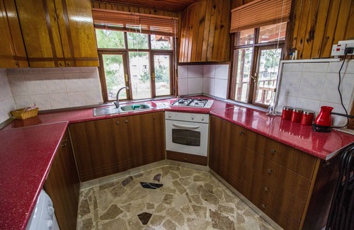 Kucukerenkoy House | Sweetwater Guesthouse, Coastal Village Cabin