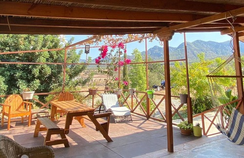 Kucukerenkoy House | Sweetwater Guesthouse, Coastal Village Cabin