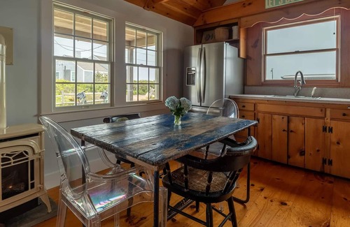Nantucket Cottage | Swept Away - Madaket Beachfront