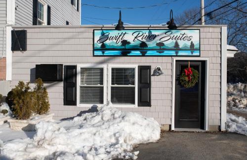 Rumford Bed & Breakfast | Swift River Suites