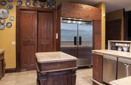 Snowbird House | SWIM, HIKE, SKI, LUXURY
