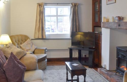 Alrewas House | Swiss Cottage - E5375
