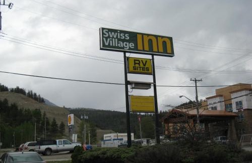 Golden Hotel | Swiss Village Inn