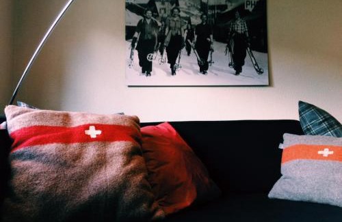 Blatten bei Naters Apartment | Swissalpschalet Chalet Timber Inn 4-5