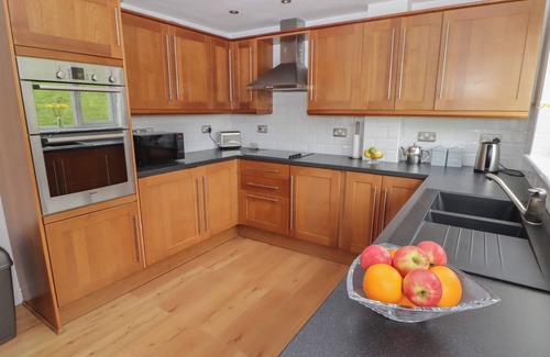 Penycwm Cottage | SWN Y DON, family friendly, country holiday cottage in Solva