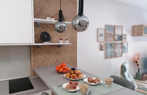 La Envia Apartment | Sybarix Terrace, mar, golf, WIFI, garaje, relax
