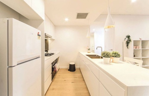 Zetland Apartment | Sydney Rosebery apartment close Green square