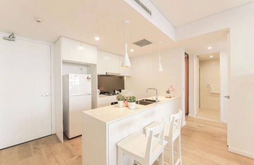 Zetland Apartment | Sydney Rosebery apartment close Green square