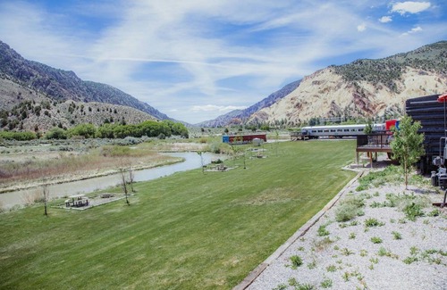 Sevier Apartment | T-10) Northern Pacific