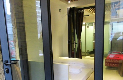 Jordan Apartment | T1A - 1A, 133 Temple St., YMT