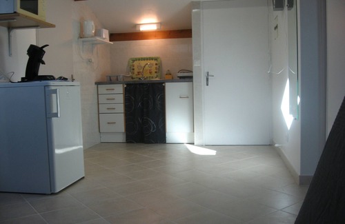 Les Bormettes Apartment | T2 attic on 1st floor with velux 34 m2