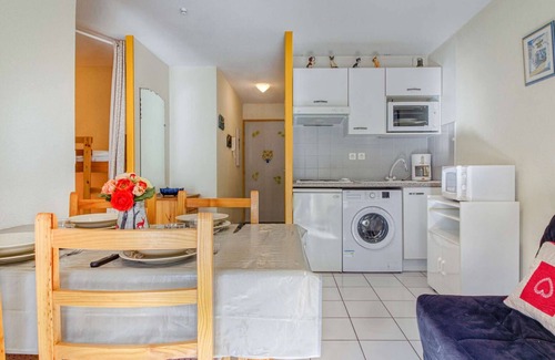 Luz-Saint-Sauveur Apartment | T2 cabin 6 people in Luz, quiet, parking, pets allowed