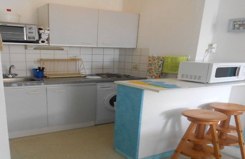 Vieux-Boucau-les-Bains Apartment | T2 Cabin Apartment by the Lake, 6 pers, pets allowed
