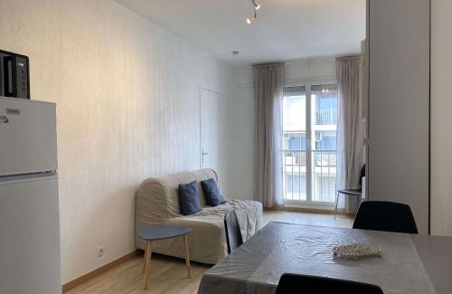 Balaruc-les-Bains Apartment | T2 Climatisé Près des Thermes, Wifi, Confort Moderne – Balaruc-les-Bains - FR-1-553-44