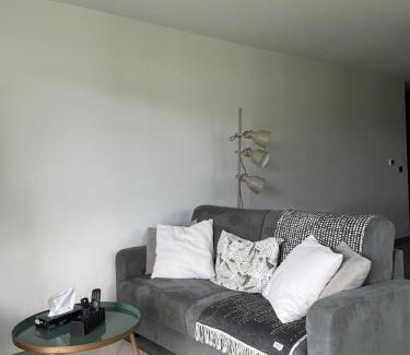 Belley Apartment | T2 cosy avec terrasse et jardin à Belley