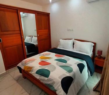 Yaounde Apartment | T2 Cosy Nouvelle Route Bastos Yaoundé