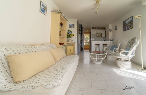 Six-Fours-les-Plages Apartment | T2 in duplex with terrace, great commodities