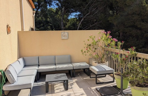 Six-Fours-les-Plages Apartment | T2 in duplex with terrace, great commodities