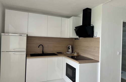 Tamaris Apartment | T2 in residence with swimming pool near sea and trade tamaris la Seyne sur mer