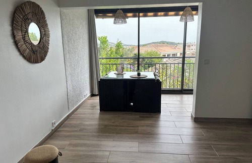 Tamaris Apartment | T2 in residence with swimming pool near sea and trade tamaris la Seyne sur mer