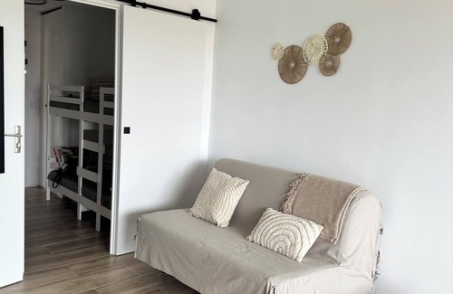 Tamaris Apartment | T2 in residence with swimming pool near sea and trade tamaris la Seyne sur mer