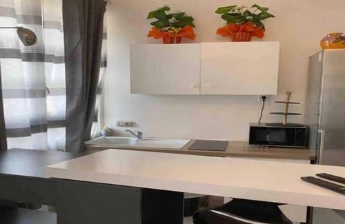Saint-Lazare Apartment | T2 Spacieux Marseille Centre Ville Proche de la Gare et des 2 Lignes de Métro