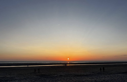 Fort-Mahon-Plage Apartment | T3 duplex hyper center fort mahon 700 meters from the beach close to all shops.