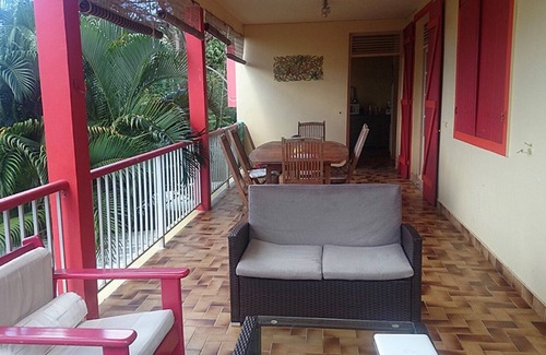 Deshaies Apartment | T3 Montana 2, DESHAIES, 350 m Grande Anse, 5/7 people, 2 bedrooms + living room, terrace.