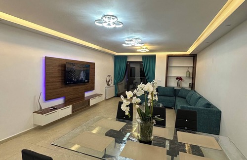 Oran Apartment | T4 - Breathtaking view of the sea and Santa Cruz - 2-minute walk from the Akid