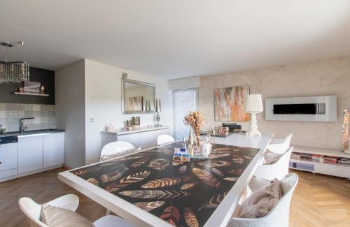 Garrigues Apartment | T4 Terrasse VUE sur le GOLF