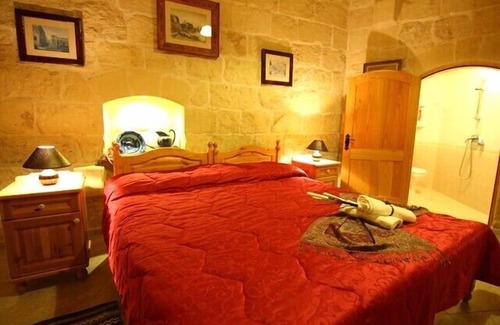Xewkija Villa | Ta' Annie Farmhouse,' A Unique Farmhouse In The Heart of Gozo !