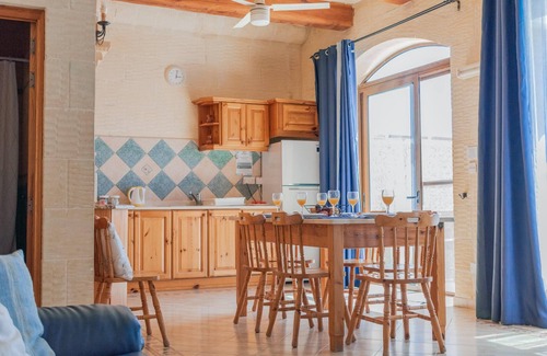 Xaghra Villa | Ta Danjela 4 Bedroom Villa With Private Pool