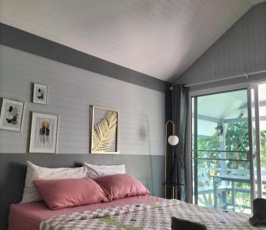 Tha Kradan House | Taakradan Valley Resort ท่ากระดานวัลเล่ย์ รีสอร์ท