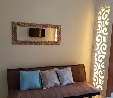 Tagaytay Apartment | Taal Room