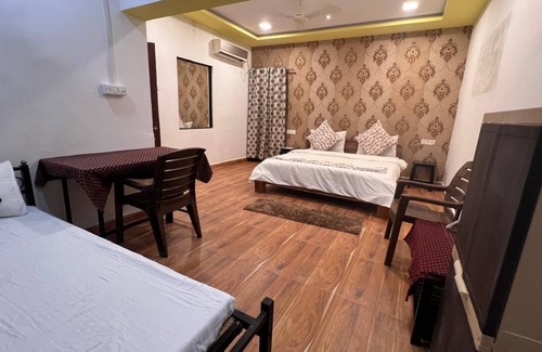 Khatia Resort | Taal Tiger Resort